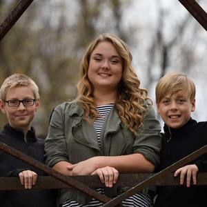 Meet your Posher, Joyce